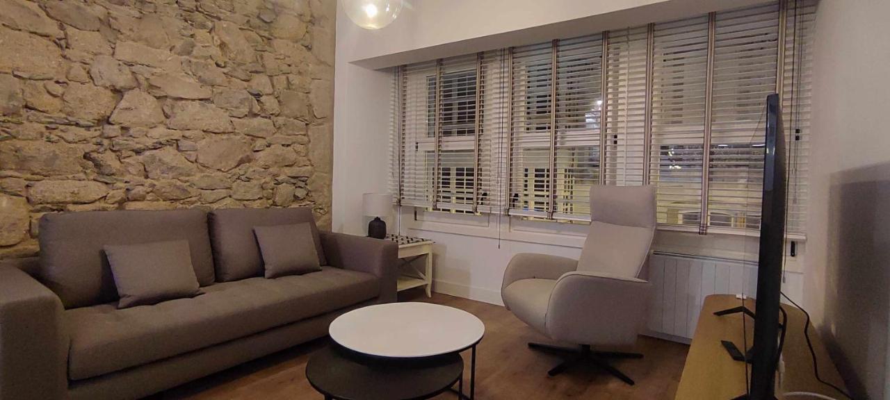 Calle Real Con Patio Appartement